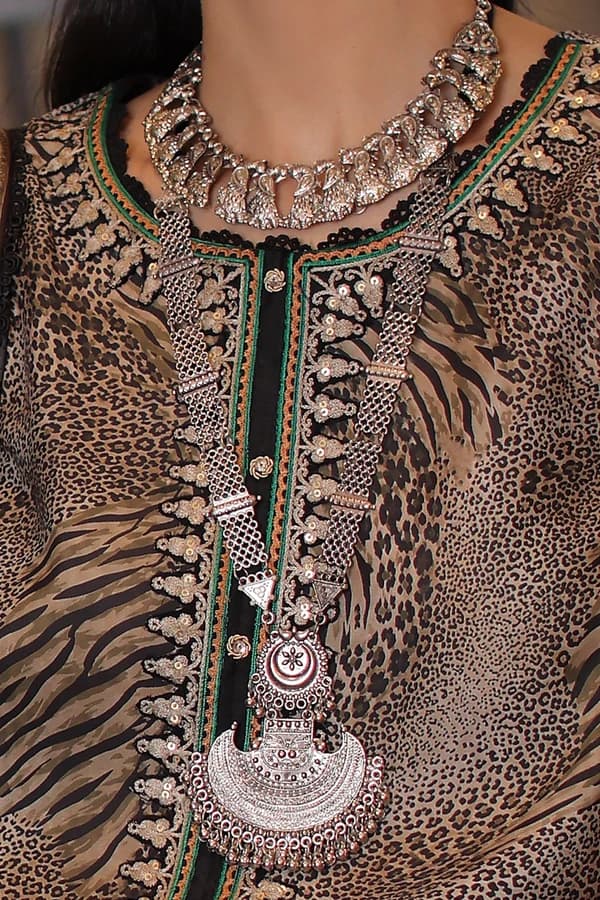 Noor D1 A - Emerald leopard