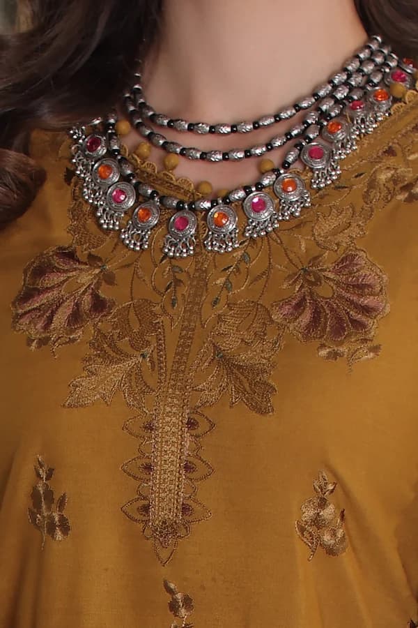 Noor D4 B - Mustard Ochre