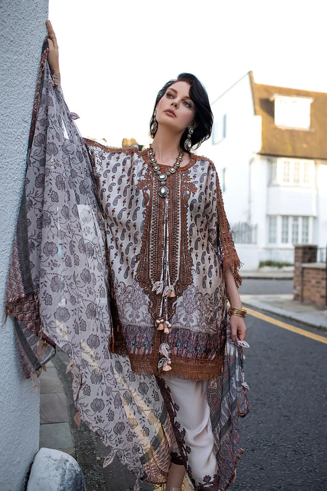 Sobia nazir SILK S23-09