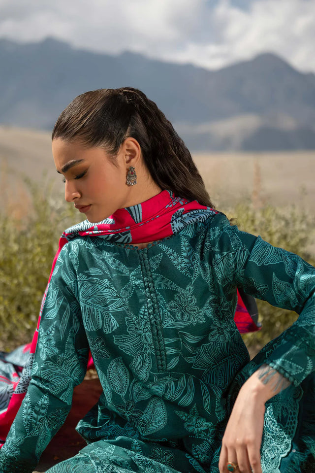 Mbasics 3 Pc Unstitched Printed Khaddar Suit | 509-A