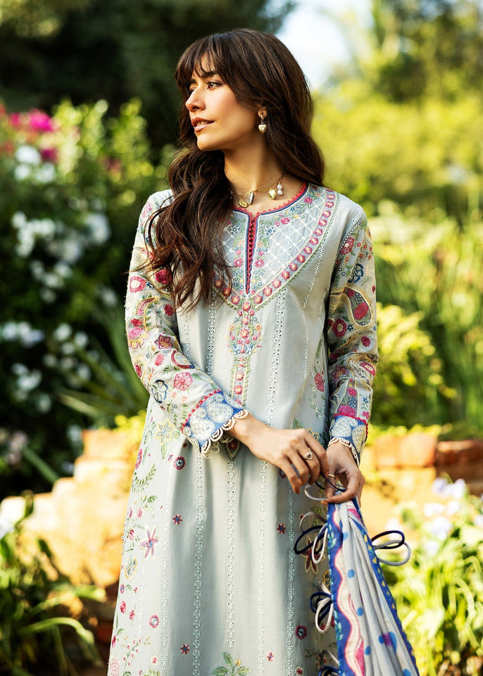 PAISLEY GARDEN - A -
Sadaf Fawad Khan
